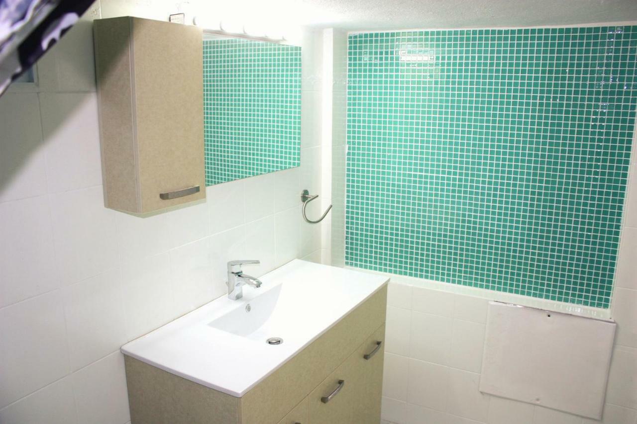 Nei Epivates Rental Rooms 50M From The Beach Néoi Epivátai Luaran gambar